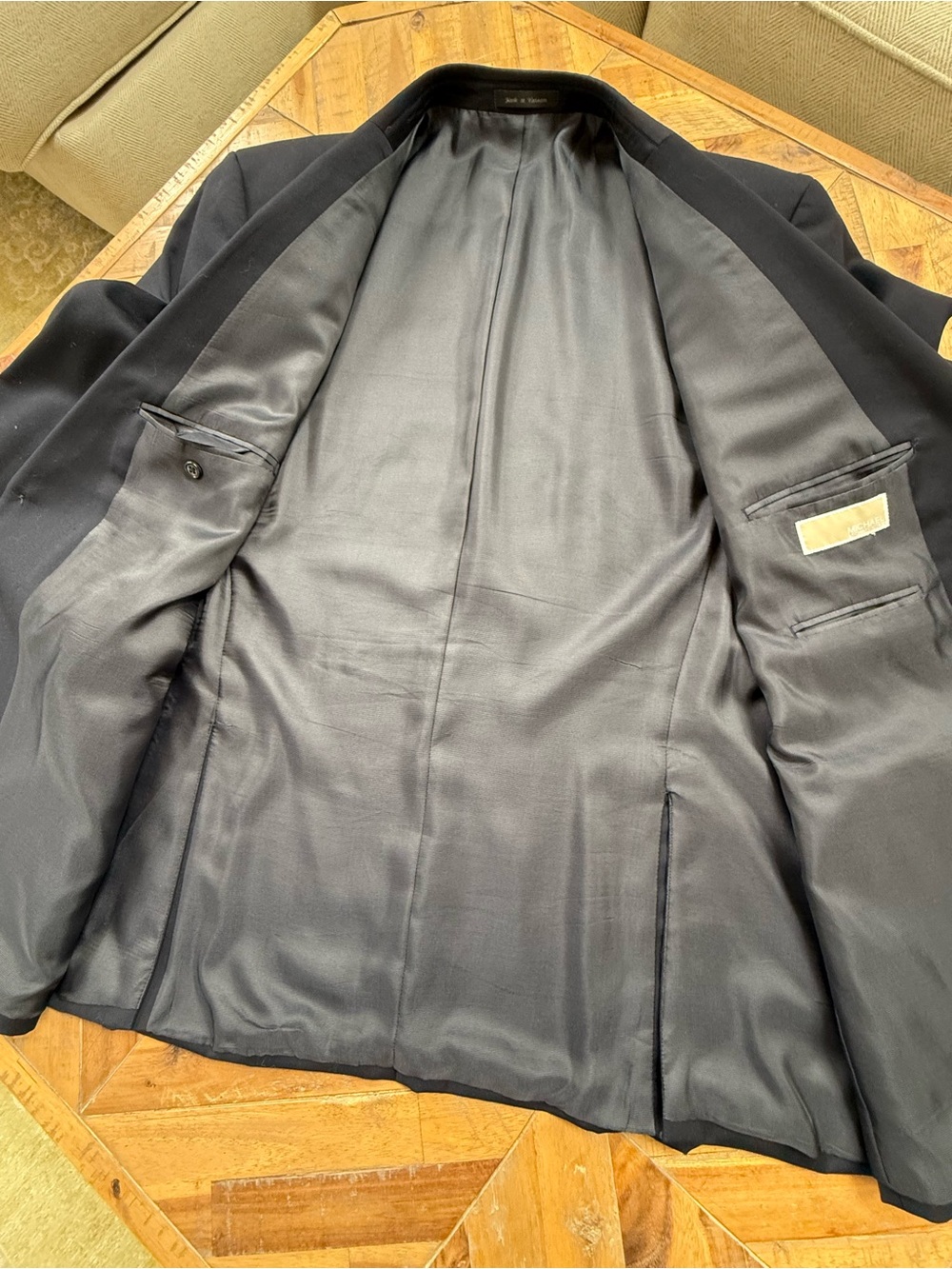 Michael Kors Men's Navy Two-Piece Suit Jacket 50L & Trousers 44x34 - Picture 3 of 5